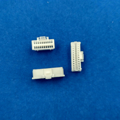 1.0mm Pitch Wire To Board Connector Housing เท่ากับสําหรับ Molex 501189 ด้วยสายประสานทองแดง PA66